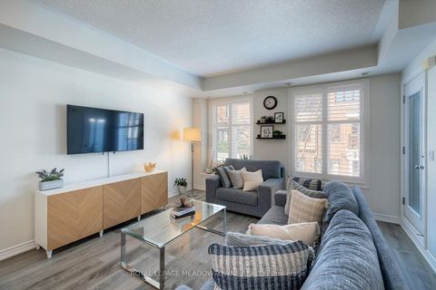 Photo 5 at 19 - 10 Carnation Avenue, Long Branch, Toronto