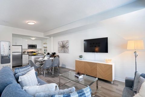 Photo 6 at 19 - 10 Carnation Avenue, Long Branch, Toronto