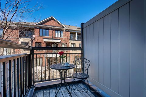 Photo 11 at 19 - 10 Carnation Avenue, Long Branch, Toronto