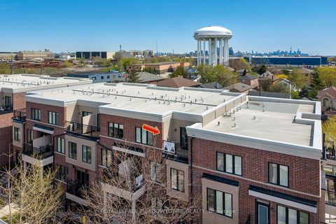 Photo 22 at 19 - 10 Carnation Avenue, Long Branch, Toronto