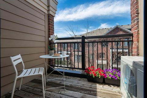 Photo 23 at 19 - 10 Carnation Avenue, Long Branch, Toronto
