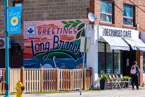 Photo 34 at 19 - 10 Carnation Avenue, Long Branch, Toronto