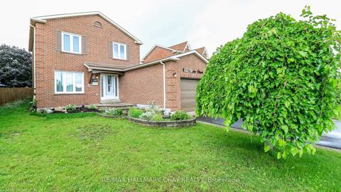 Photo 3 at 182 KOZLOV Street, West Bayfield, Barrie