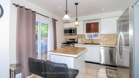 Photo 14 at 182 KOZLOV Street, West Bayfield, Barrie