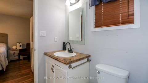 Photo 24 at 182 KOZLOV Street, West Bayfield, Barrie