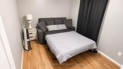 Photo 29 at 182 KOZLOV Street, West Bayfield, Barrie