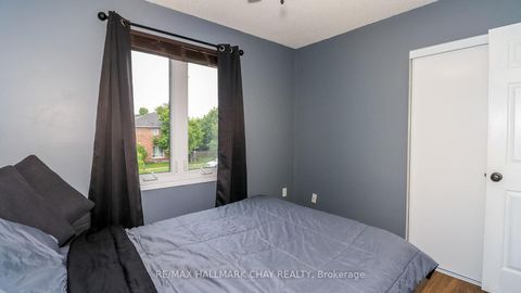 Photo 30 at 182 KOZLOV Street, West Bayfield, Barrie