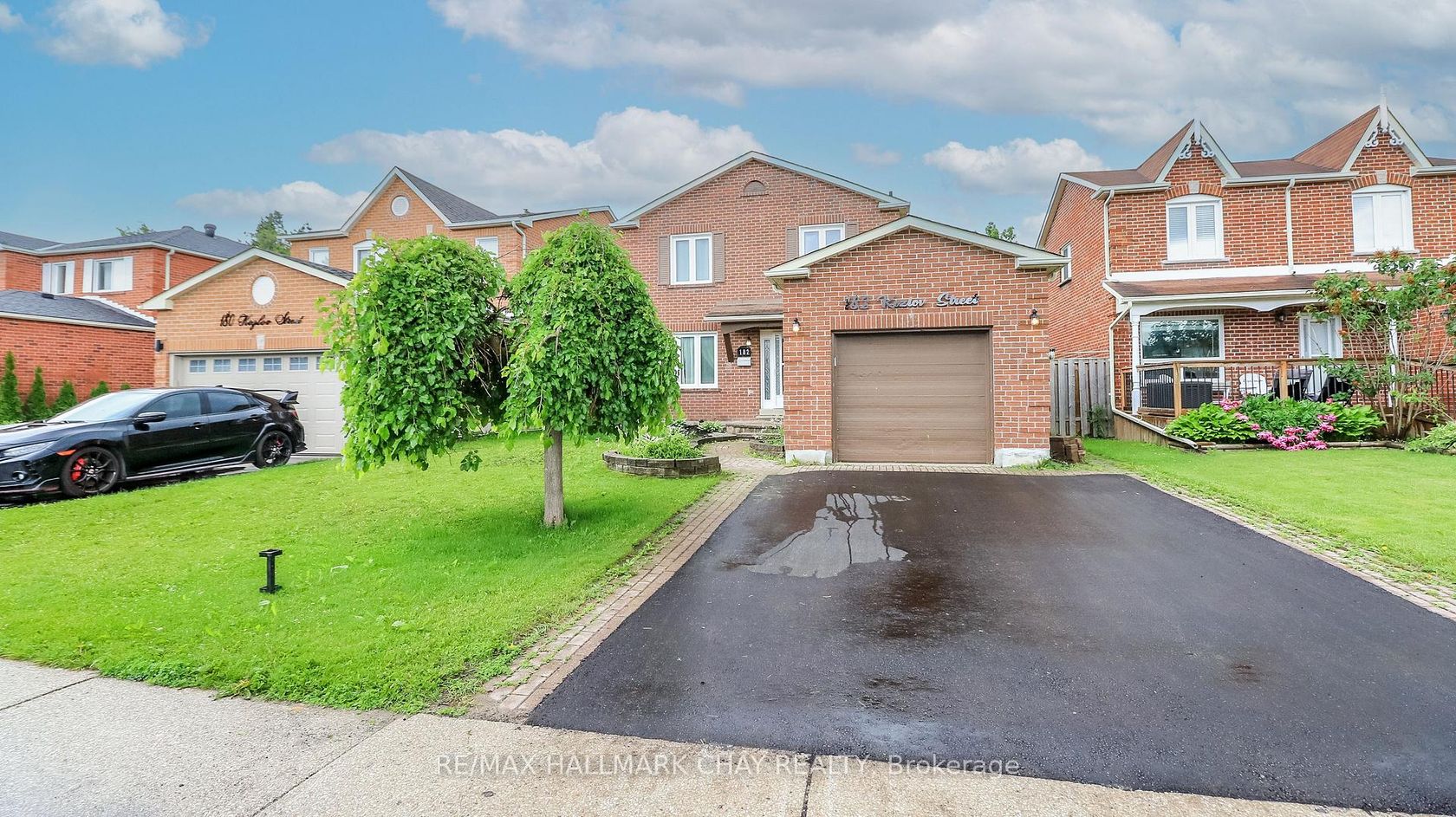182 KOZLOV Street, West Bayfield, Barrie photo 4