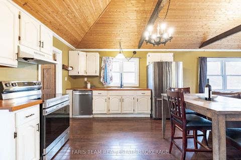 Photo 4 at 1417 Maple Way, Rural Innisfil, Innisfil