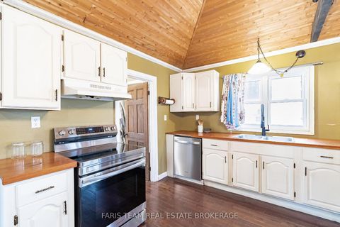 Photo 5 at 1417 Maple Way, Rural Innisfil, Innisfil