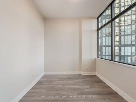 Photo 14 at 512 - 2900 Highway 7, Concord, Vaughan