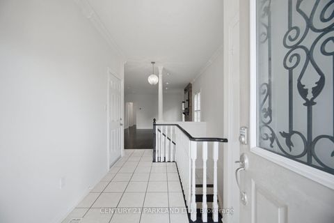 Photo 3 at 148 Solway Avenue, Maple, Vaughan