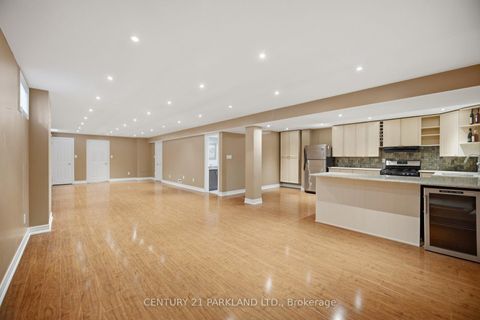 Photo 30 at 148 Solway Avenue, Maple, Vaughan