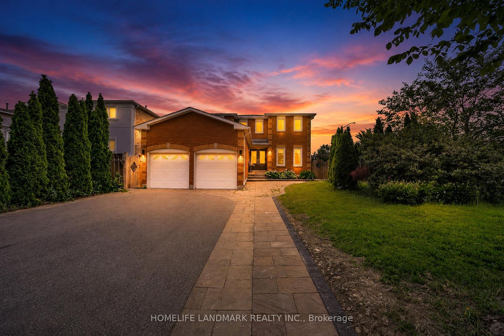 36 Coldstream Crescent, Devonsleigh, Richmond Hill photo 3