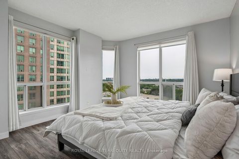 Photo 13 at 906 - 18 Lee Centre Drive, Woburn, Toronto
