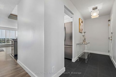 Photo 23 at 906 - 18 Lee Centre Drive, Woburn, Toronto