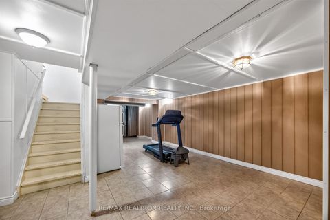 Photo 38 at 22 Queensborough Court, Oak Ridges Lake Wilcox, Richmond Hill