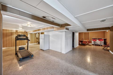 Photo 39 at 22 Queensborough Court, Oak Ridges Lake Wilcox, Richmond Hill
