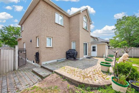 Photo 42 at 22 Queensborough Court, Oak Ridges Lake Wilcox, Richmond Hill