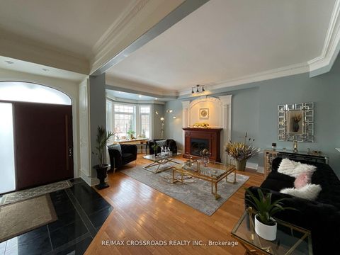 Photo 4 at 129 Lakeland Crescent, Oak Ridges Lake Wilcox, Richmond Hill