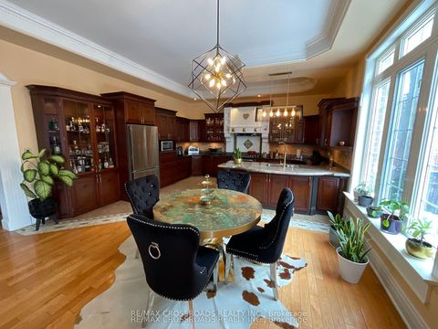 Photo 9 at 129 Lakeland Crescent, Oak Ridges Lake Wilcox, Richmond Hill