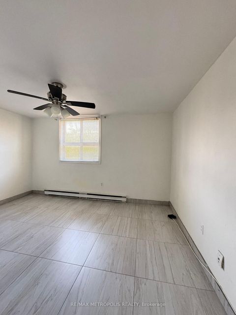 Photo 8 at 202 - 1445 Wilson Avenue, CFB, Toronto