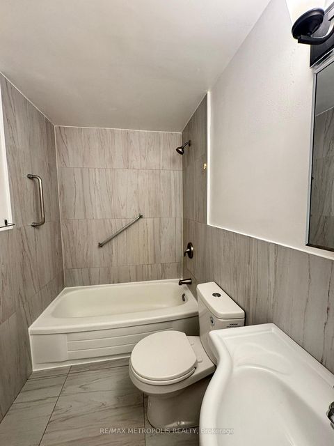 Photo 16 at 202 - 1445 Wilson Avenue, CFB, Toronto