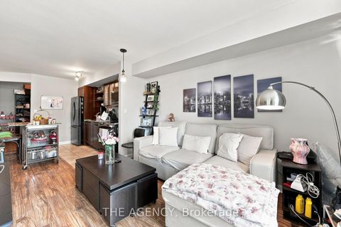 Photo 3 at 2301 - 600 Fleet Street, Niagara, Toronto