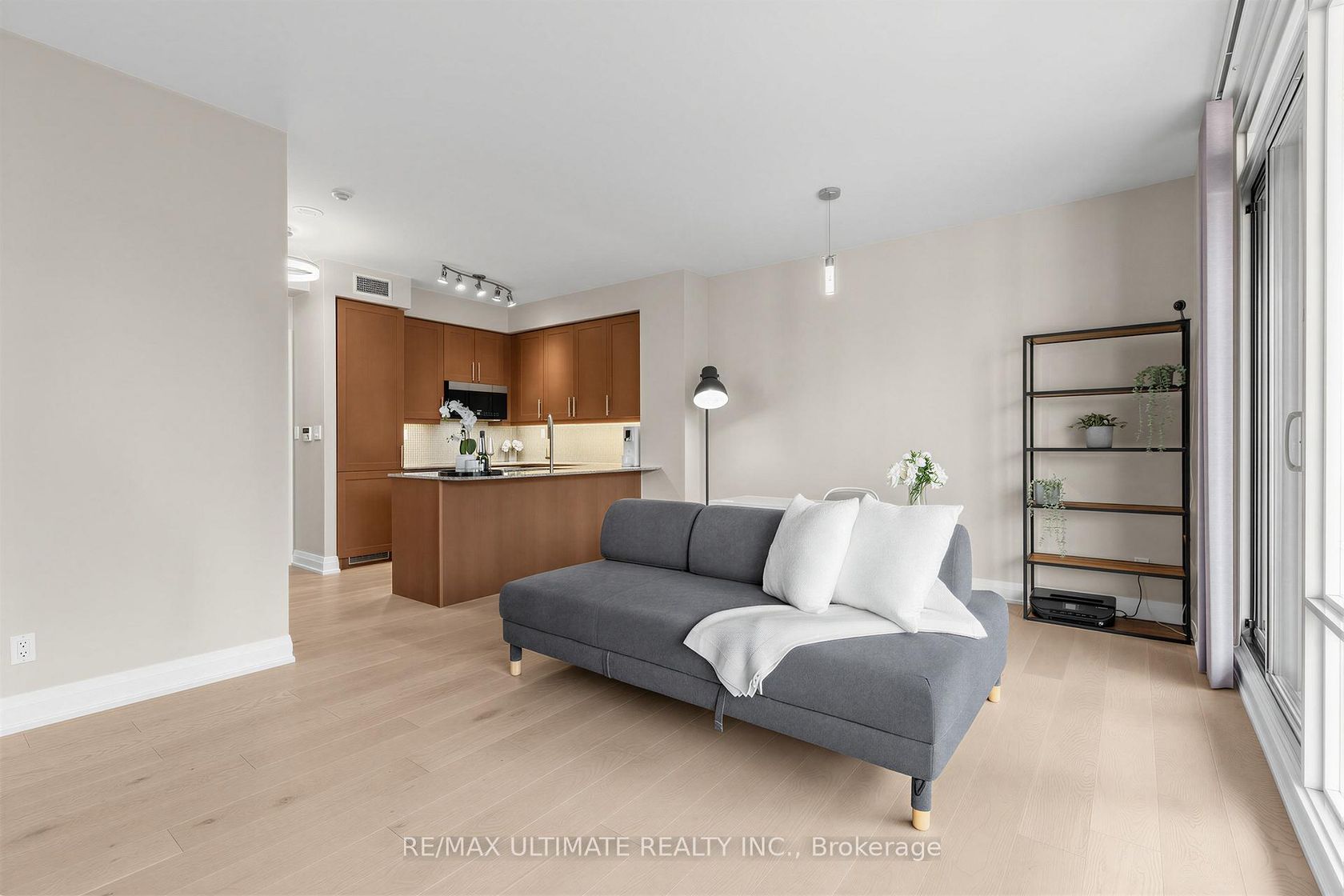 603 - 1 Bedford Road, Annex, Toronto 
