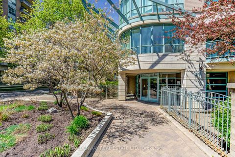 Photo 1 at 402 - 18 Pemberton Avenue, Newtonbrook East, Toronto