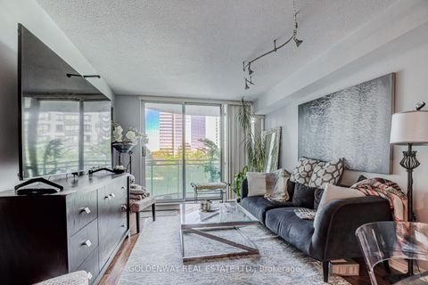 Photo 7 at 402 - 18 Pemberton Avenue, Newtonbrook East, Toronto
