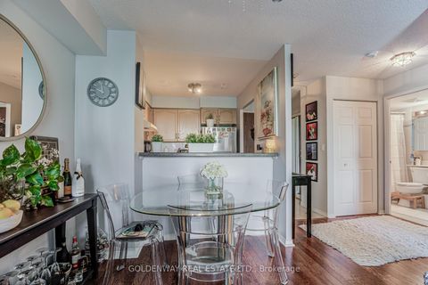 Photo 12 at 402 - 18 Pemberton Avenue, Newtonbrook East, Toronto