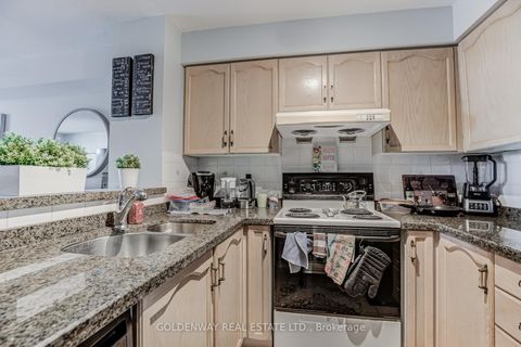 Photo 14 at 402 - 18 Pemberton Avenue, Newtonbrook East, Toronto