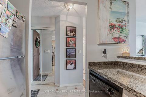 Photo 16 at 402 - 18 Pemberton Avenue, Newtonbrook East, Toronto
