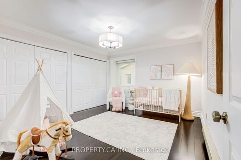 Photo 18 at 143 Cambridge Crescent, South Richvale, Richmond Hill