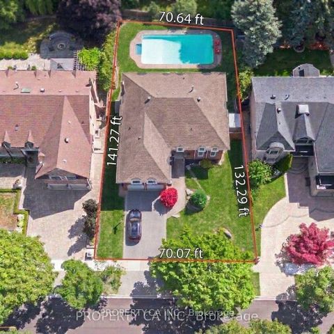 Photo 26 at 143 Cambridge Crescent, South Richvale, Richmond Hill