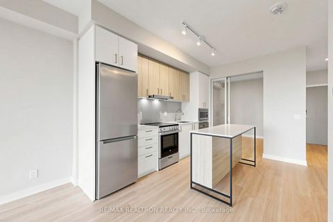Photo 10 at 1909 - 50 Upper Mall Way, Brownridge, Vaughan