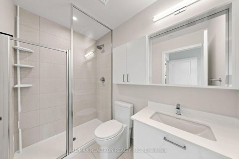 Photo 18 at 1909 - 50 Upper Mall Way, Brownridge, Vaughan