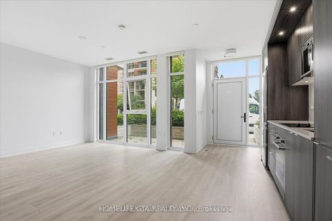 Photo 1 at 206 - 30 Inn On The Park Drive, Don Mills, Toronto