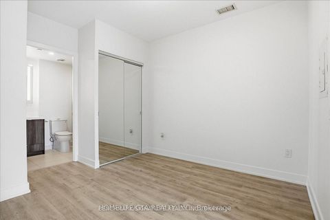 Photo 20 at 206 - 30 Inn On The Park Drive, Don Mills, Toronto