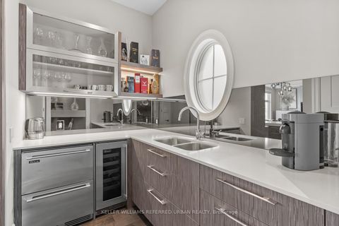 Photo 12 at 61 Ria Court, King City, King