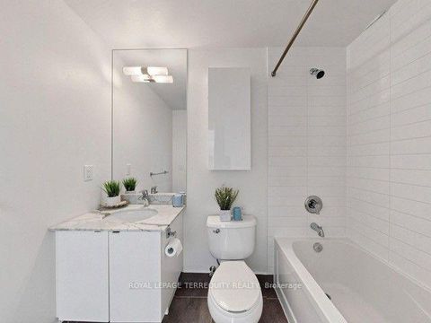 Photo 21 at 1418 - 150 East Liberty Street, Niagara, Toronto
