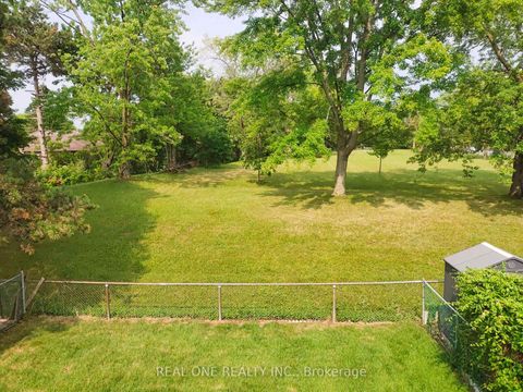 Photo 33 at 13 Mallaby Road, Steeles, Toronto