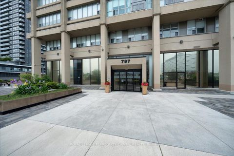Photo 5 at 1501 - 797 Don Mills Road, Flemingdon Park, Toronto