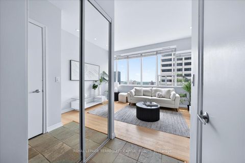 Photo 12 at 1501 - 797 Don Mills Road, Flemingdon Park, Toronto
