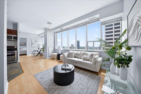 Photo 15 at 1501 - 797 Don Mills Road, Flemingdon Park, Toronto
