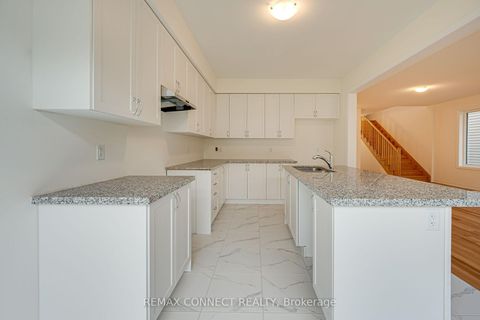 Photo 8 at 146 Nottingham Road N, Rural Barrie Southeast, Barrie