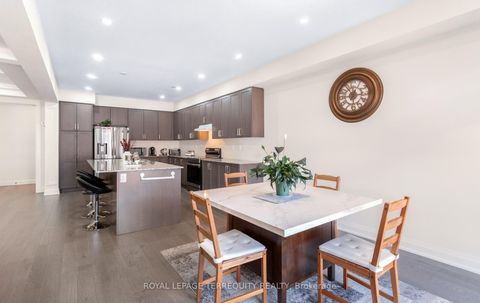 Photo 11 at 242 Factor Street, Kleinburg, Vaughan