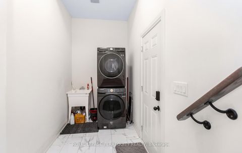 Photo 19 at 242 Factor Street, Kleinburg, Vaughan
