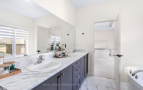 Photo 26 at 242 Factor Street, Kleinburg, Vaughan